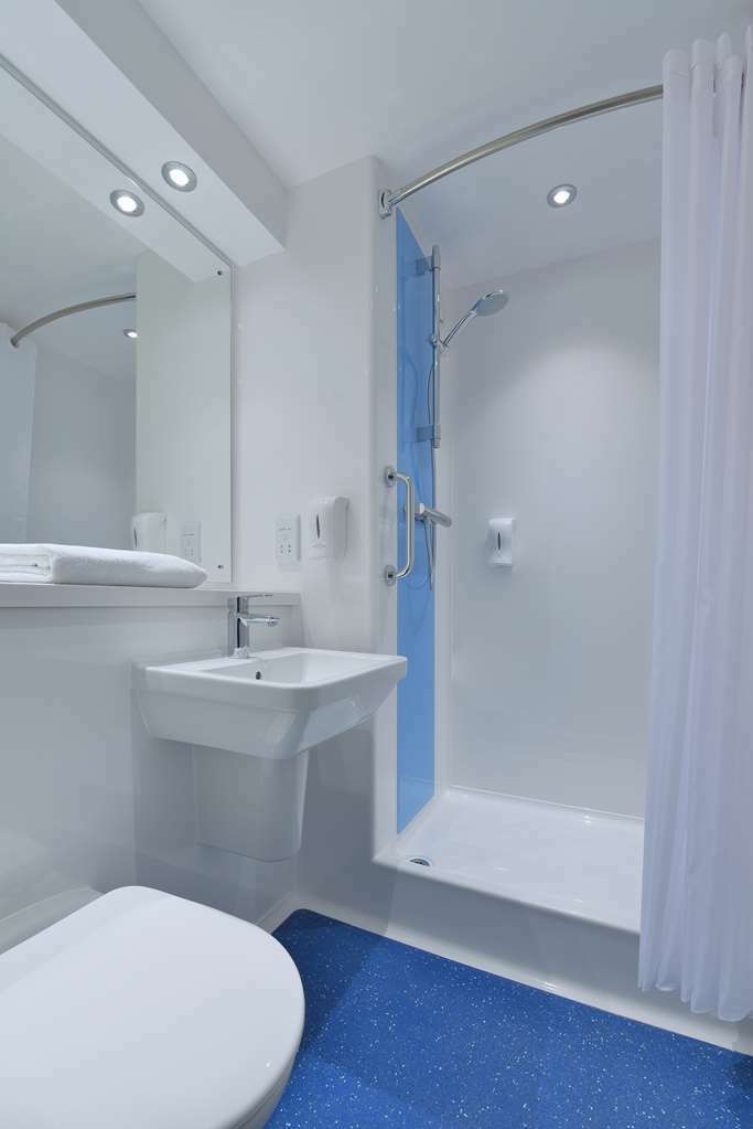 Travelodge Swindon Central Chambre photo